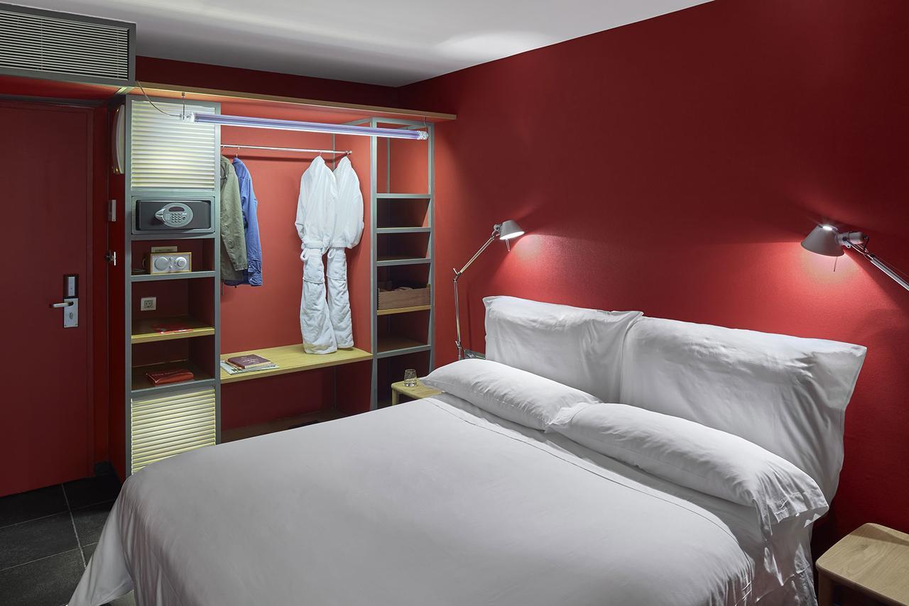 Hotel Casa Camper Barcellona Esterno foto